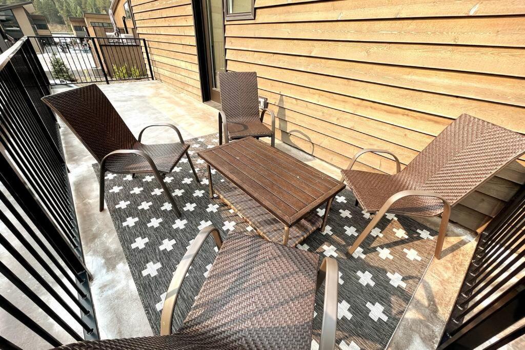 Brand New Upscale Home- Best Location! Whitefish Εξωτερικό φωτογραφία