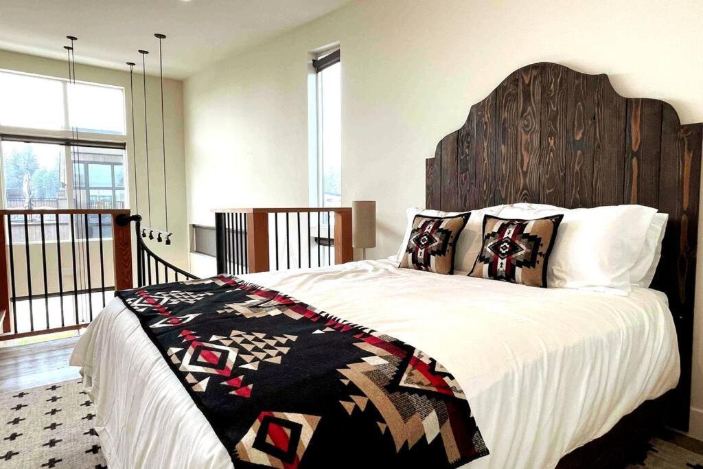 Brand New Upscale Home- Best Location! Whitefish Εξωτερικό φωτογραφία