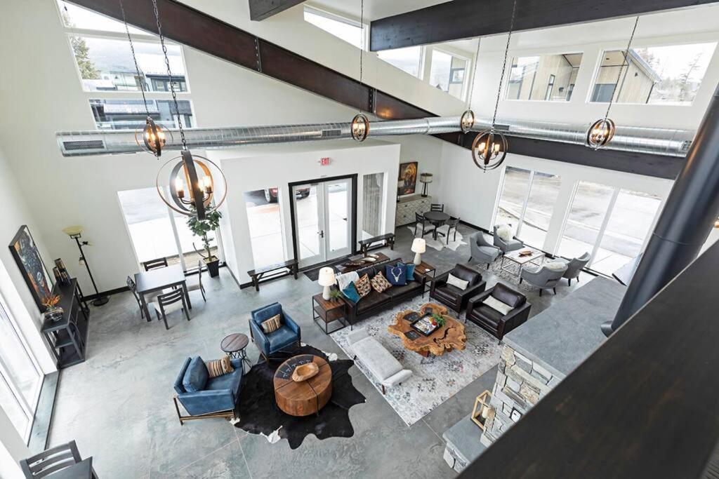 Brand New Upscale Home- Best Location! Whitefish Εξωτερικό φωτογραφία