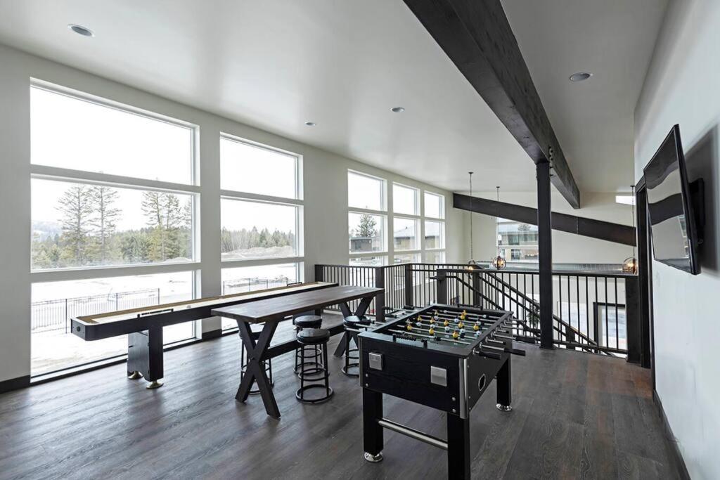 Brand New Upscale Home- Best Location! Whitefish Εξωτερικό φωτογραφία